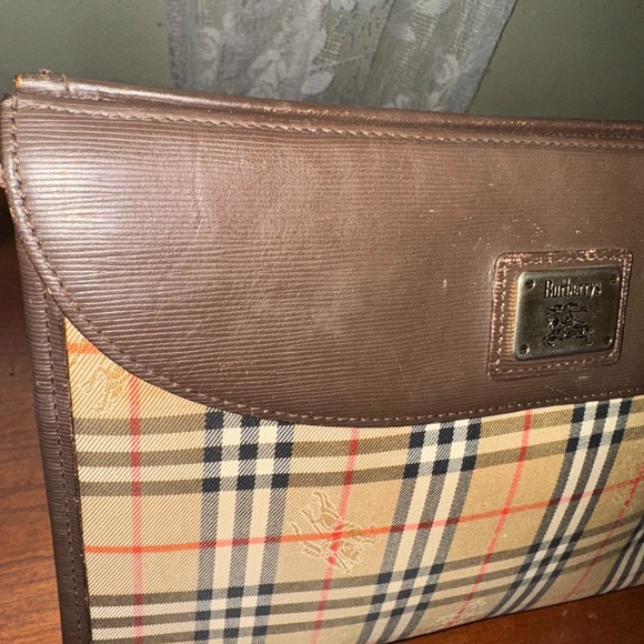 Burberry Vintage 1990s Haymarket Check Clutch Bag - Picture 4 of 16